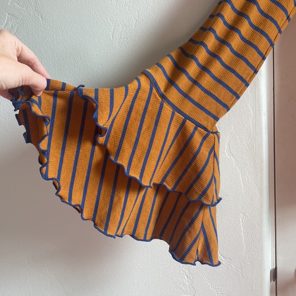 We The Free Bell Sleeve Top - Picture 3 of 3